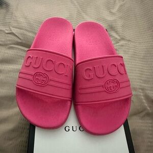 Gucci Kids Pink Sandals